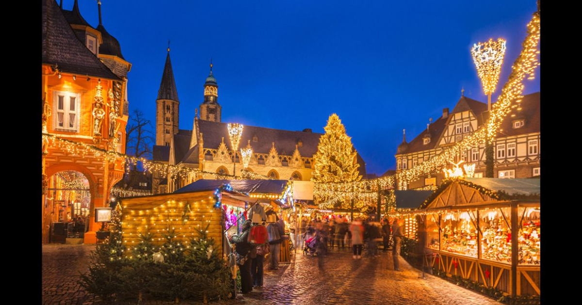 Global Festivities Unite: Christmas Celebrations Around the World Illuminate the Holiday Season